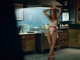 Моника Мартелли секси – Minha Vida em Marte (2018)