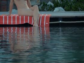 Элли Трингу секси – Извините, я ищу комнату для пинг-понга и свою девушку (2018)