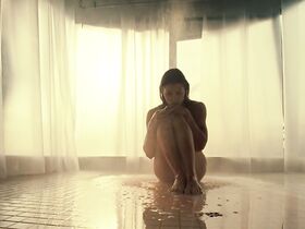 Джессика Бил секси – Блэйд 3: Троица (2004)