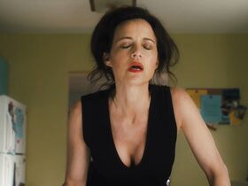 Карла Гуджино голая – Джетт s01e01 (2019) #3