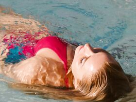 Кара Буоно секси – Очень странные дела s03e01 (2019) #4