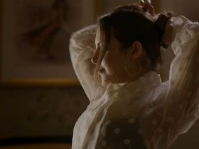 Элизабет Гиллис секси – Династия s02e21 (2018) #4