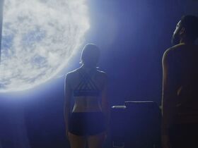 Кэти Сакхофф секси – Другая жизнь s01e01 (2019) #9