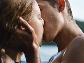 Джозефин Лэнгфорд секси – После (2019) #4