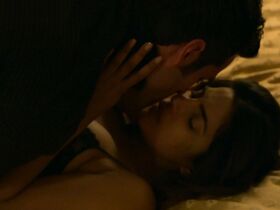 Приянка Чопра Джонас секси – База Куантико s03e12 (2018) #4