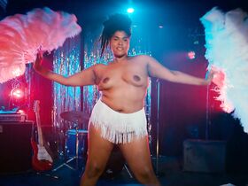 Клаудия Логан голая – Истории Сан-Франциско s01e04 (2019)