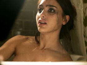 Мелисса Баррера секси – Жизнь s02e07 (2019) #3