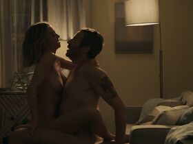 Меган Стивенсон голая – Достать коротышку s03e03 (2019)