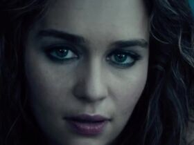 Эмилия Кларк секси – Роковая связь (2019) #2