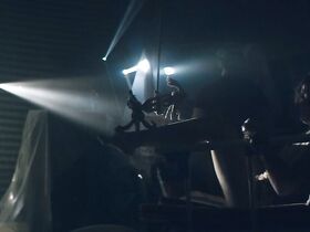 Нора Ессаян секси – Ферма (2018) #10