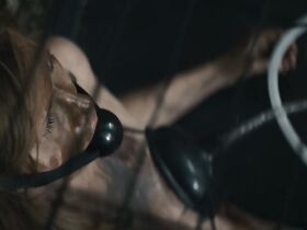 Нора Ессаян секси – Ферма (2018) #14