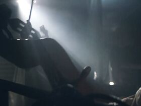 Нора Ессаян секси – Ферма (2018) #4