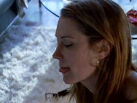 Лорен Ли Смит голая – Нормальные (2008) #7