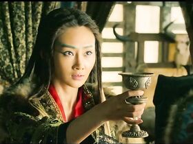 Линь Пэн голая – Меч дракона (2015) #1