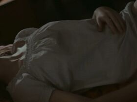 Шеннон Тарбет секси – Керту (2019) #10