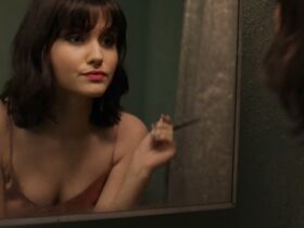 Джулия Голдани Тейес секси – Любовники s05e04 (2019) #6