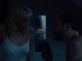 Юлия Рагнарссон голая – Ослеплённые s01e01-02 (2019) #8