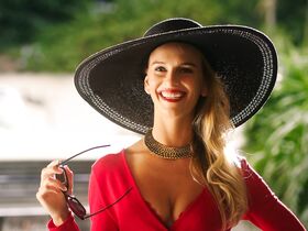 Джейд Олбани Пьетрантонио голая – Обнаженный режиссер s01e06 (2019) #3