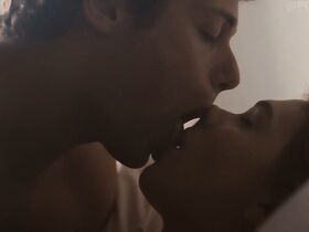 Людовика Мартино голая – Стыд. Италия s01e02 (2018) #3