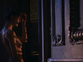 Луна Бакстер голая – Цепь убийств (2019)