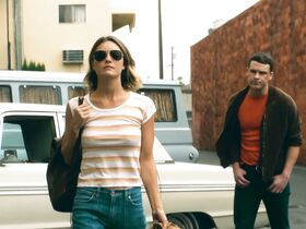 Лейла Джордж секси – По волчьим законам s04e08-09 (2019) #2