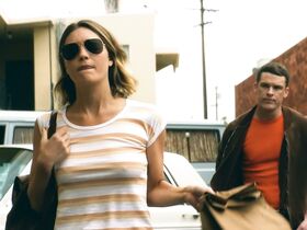 Лейла Джордж секси – По волчьим законам s04e08-09 (2019) #3