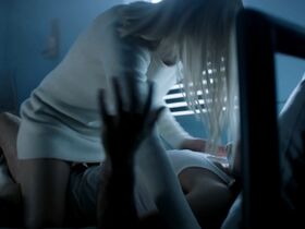 Оливия Тейлор Дадли секси – Волшебники s04e11 (2019) #3