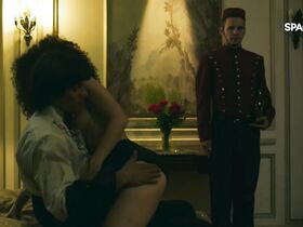 Натали Лланос голая – Монсон s01e06-07 (2019) #8