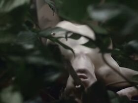 Хлоя Винкель голая – Потерянное и найденное (2016) #7