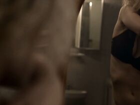 Пенелопа Митчелл секси – Квартира 212 (2017) #3