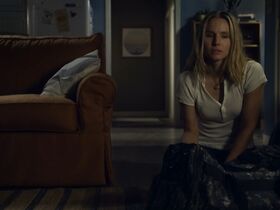 Кристен Белл секси – Вероника Марс s04e01 (2019) #9