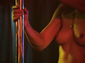 Мари Роуз Барамо голая – Крёстный отец Гарлема s01e02 (2019) #5