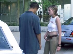 Кирстен Данст секси – Безумные и прекрасные (2001) #16