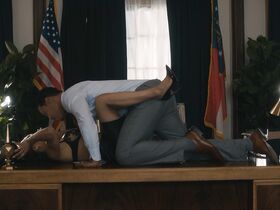 Робин Гивенс секси – Амбиции s01e10 (2019) #6