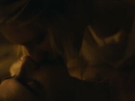 Нике Курта секси – Король Англии (2019)