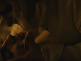 Нике Курта секси – Король Англии (2019) #3