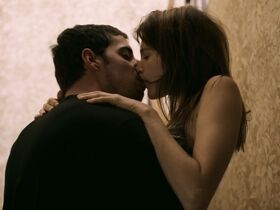 Лиз Солари секси – Стокгольмский синдром s01e09-10 (2016) #6