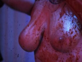 Лидия Касанова голая – Кровавый стрим (2017) #12