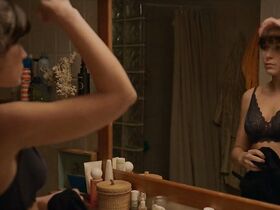 Ирия дель Рио секси – Хоккеистки s01e03-13 (2019) #3