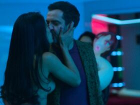 Сесилия Суарес секси – Дом цветов s02e04,e07,e08 (2019) #5