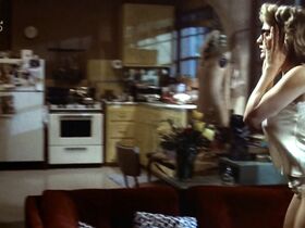 Дженни Райт секси – Безумная (1989) #10