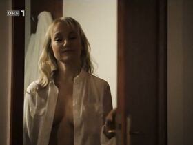 Ева Херциг голая – Штирийский крест (2019) #2