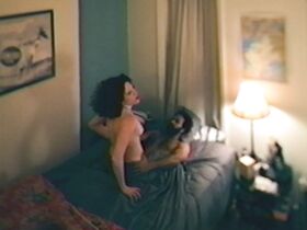 Сара Скуфс голая – Мем (2018) #3