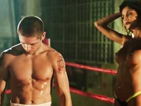 Мишель Сэмпейо голая – Братья Фрейтас s01e08 (2019) #3