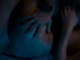 Валентина Булк секси – Я, моя бабушка и бык s01 e01, e05 (2019)