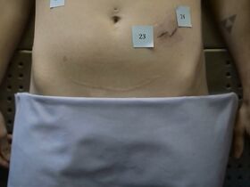 Каролин Бург голая – Бальтазар s02e01 (2019) #2