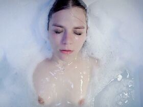 Моргана Полански голая – Настроение цвета индиго (2019) #6