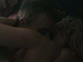 Мена Сувари секси – Убийство Николь Браун Симпсон (2019) #5