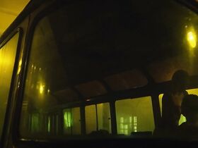 Виктория Агалакова голая – Эпидемия. Вонгозеро (2019) #4