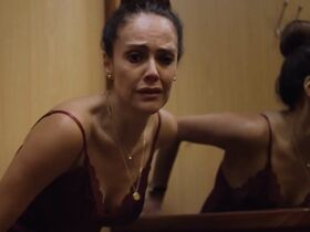 Кристина Уманья секси – Дикий округ s01e04 (2018) #6